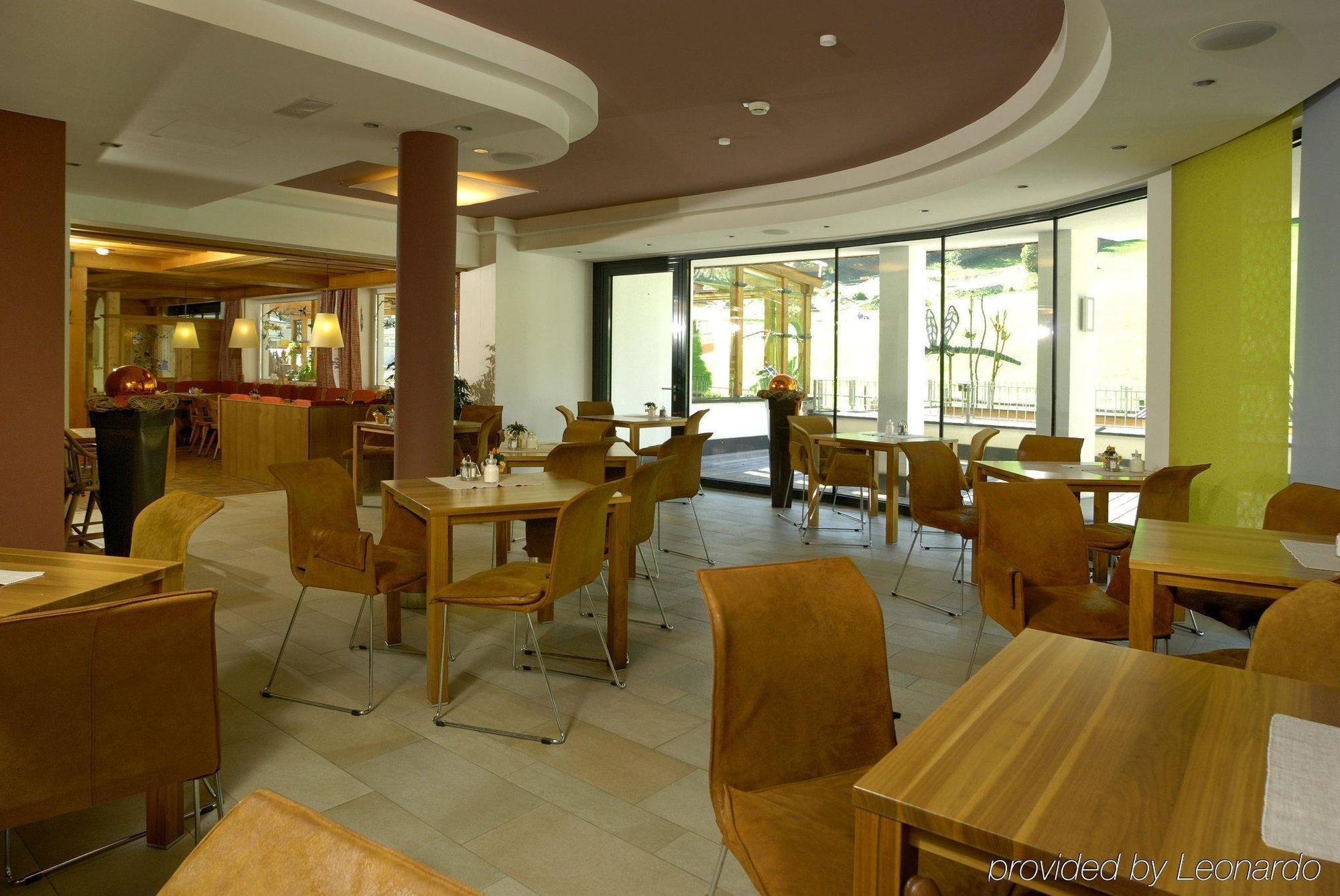 Hotel Bacher Asitzstubn Leogang Εστιατόριο φωτογραφία